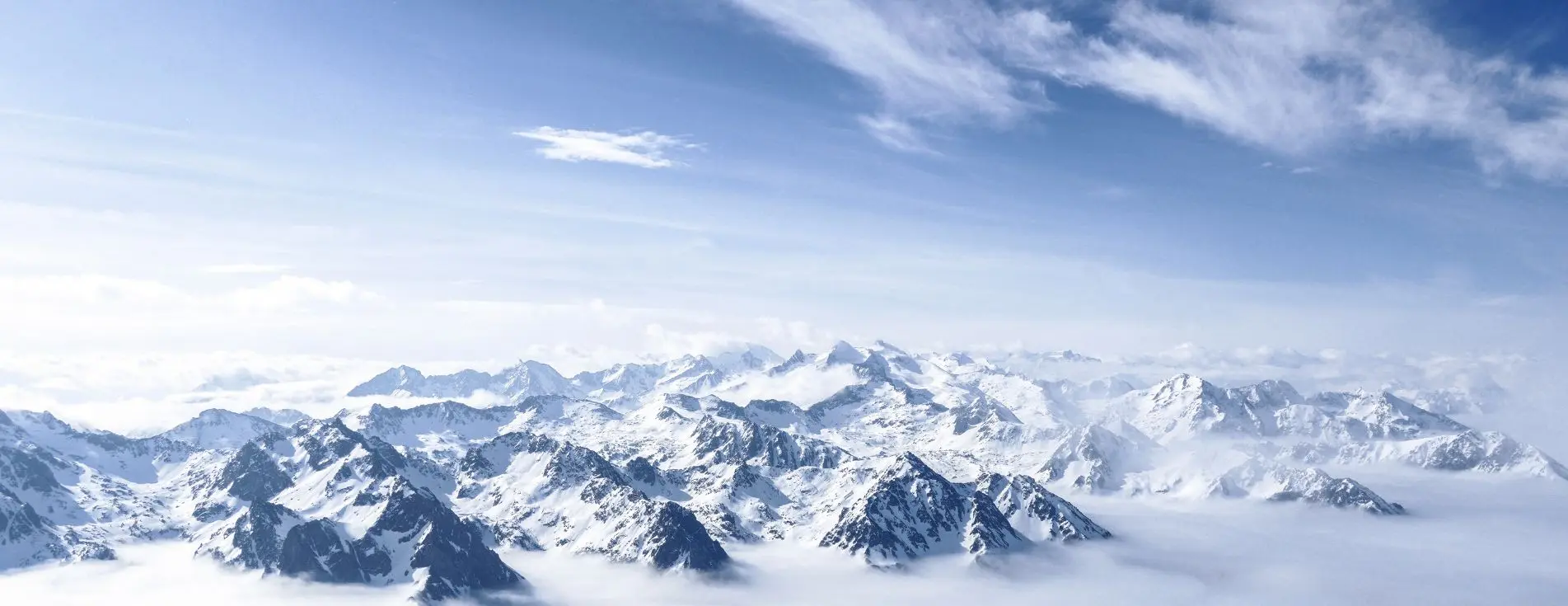 montagne-enneiges-pyrenees
